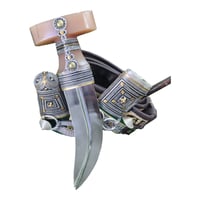 جنبيه خنجر من المعدن