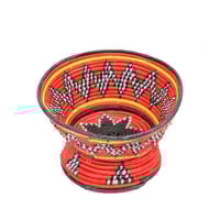 مطــرح مزين بالخيوط الصفراء (نايلون) (تمر-مكسرات-ز...