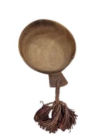 قدح من الخشب قديم ونادر سعة 5 لتر