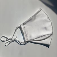 كمام بقصه نقاب مستقيم-ابيض