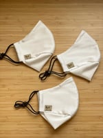 كمامة بقصه نقاب مقوس-ابيض حرير