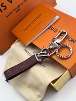 ميداليات مفاتيح من ماركة لويس فيتون