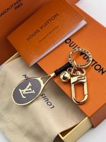 ميداليات مفاتيح من ماركة لويس فيتون