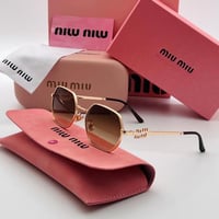 نظاره ميو ميو miu miu