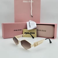 نظاره ميو ميو miu miu