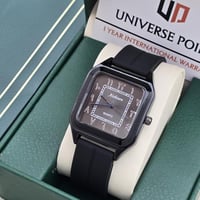 ساعة يونيفرس الرجاليه