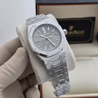 ساعه ادمر بياجيه