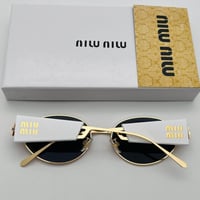 نظاره ميو ميو miu miu