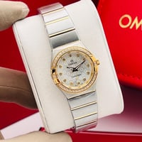 ساعه اوميغاء نسائيه