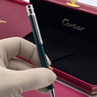قلم كارتير اخضر Cartier