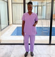 سكرب بلون بنفسجي فاتح