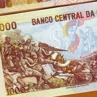 غينيا بيساو فئة 1000 فرنك أنسر