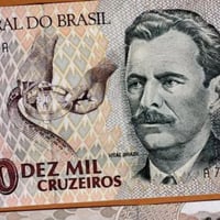 البرازيل فئة 10000 كروزيرو أنسر إصدار قديم