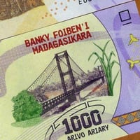 مدغشقر فئة 1000 أرياري أنسر