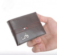 محفظة بالاسم حسب الطلب