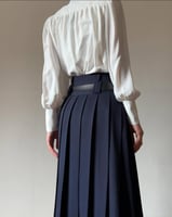 مريول مدرسي متوسط و ثانوي