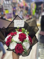 باقه ورد تغليف متجر رجاء