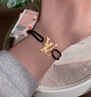 اسواره نسائي