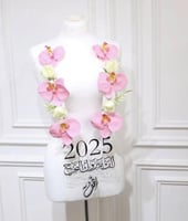 عقد ورد تخرج 2025