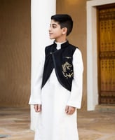 سديري العيد ولادي بتطريز الاسم حسب الطلب