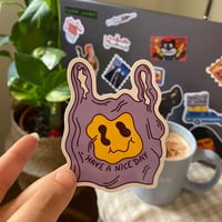 ستيكر توت باق