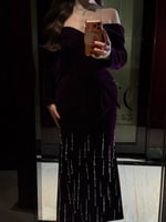 فستان جوخ فاخر مع تطريز يدوي مباشر يضيف له لمسة فخ...