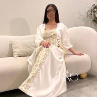 فستان ميــــــــار لون ابيض