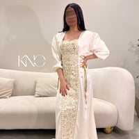 فستان ميــــــــار لون ابيض