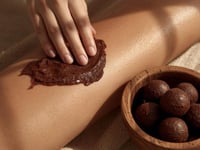 دلكة تقشير الجسم السودانية من ليالي العود نعومة فو...