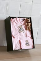 بوكس بناتي ربيعي ( Moschino )