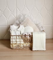 هدية السلة بناتي شتوي