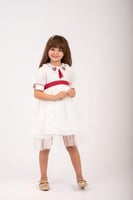 فستان آريا الأبيض المطرّز