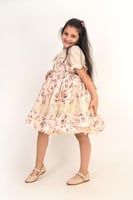 فستان بطابـع ريفي