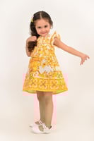 فستان الأناقة الملكية باللون الذهبي