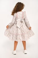 فستان الزهور بطابع كلاسيكي