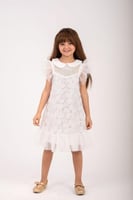 فستان النعومة البيضاء