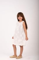 فستان النقاء الناعم