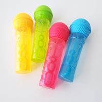 باكو | فقاعات الصابون على شكل ميكروفون