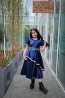 فستان كسرات كحلي