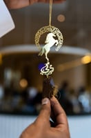 تعليقة الخيل مع كسرة العود بشكل فخامه