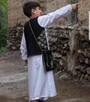 سديري مع الشنطة مطرز