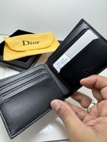 محفظة ماركة ديور