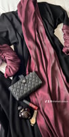 Signature abaya ( بإمكانك اختيار اللون )