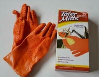 Peeling Potatoes Gloves قفازات تقشير البطاطس