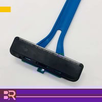 أداة حك الظهر وإزالة الشعر