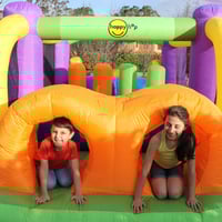 هابي هوب قلعة الحواجز النطاطة