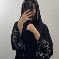 عبايه (N43) شك ورد