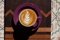 قاعدة صينية للعطور او التقديم والضيافة