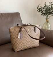 Coach tote bag