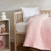 بطانية مواليد Lily لون وردي